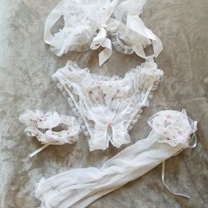 INTIMISSIMI Lingerie Set in White